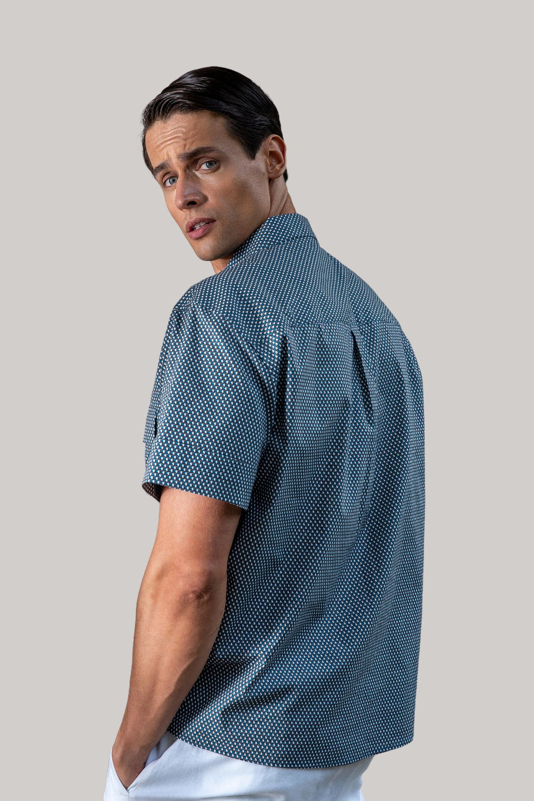 Camisa Laguna azul geométrica