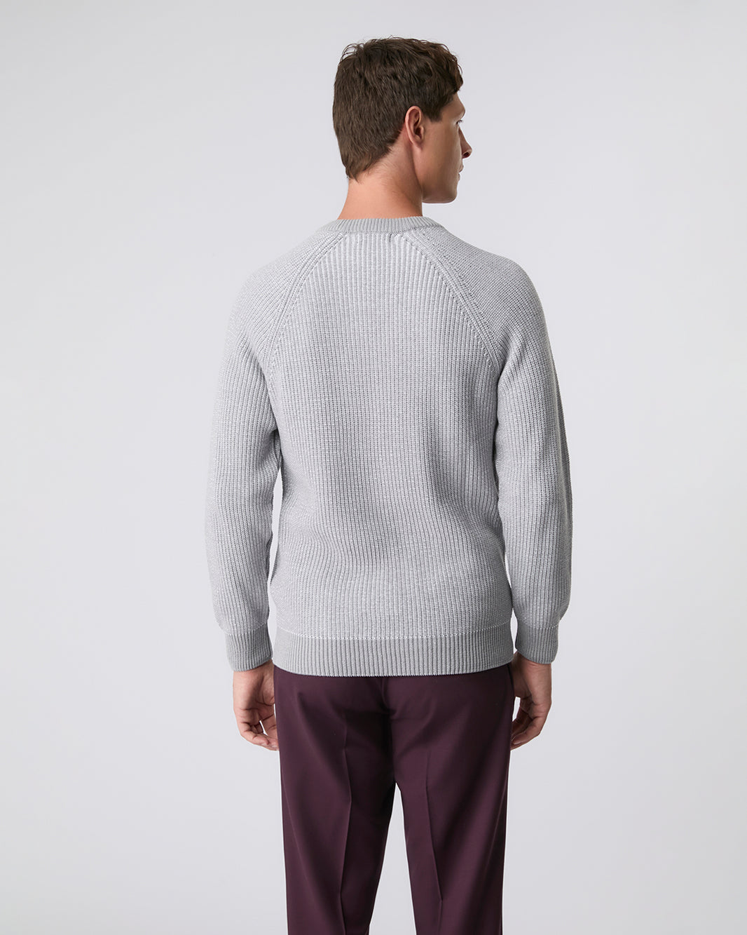 Suéter raglan cinza