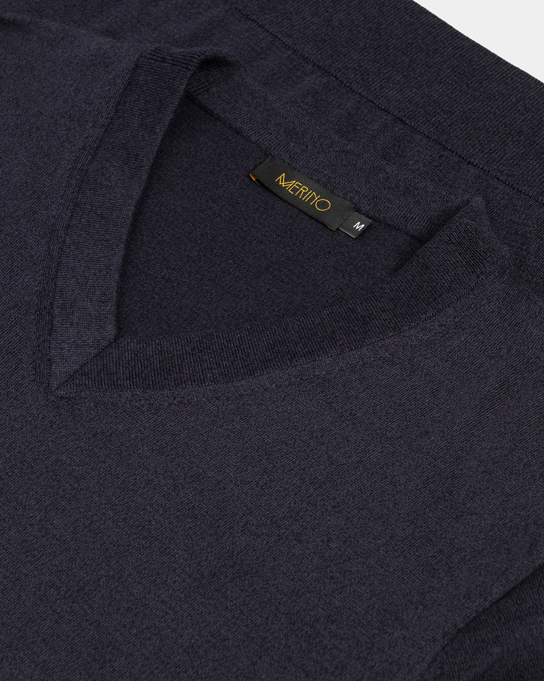 Camiseta Tricô Lisa Azul Marinho