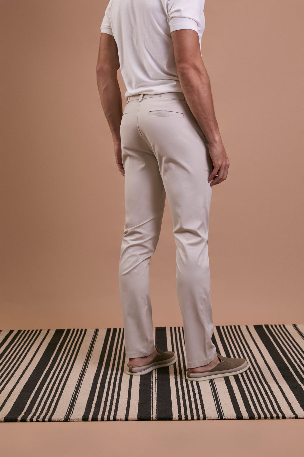 Calça sarja bege