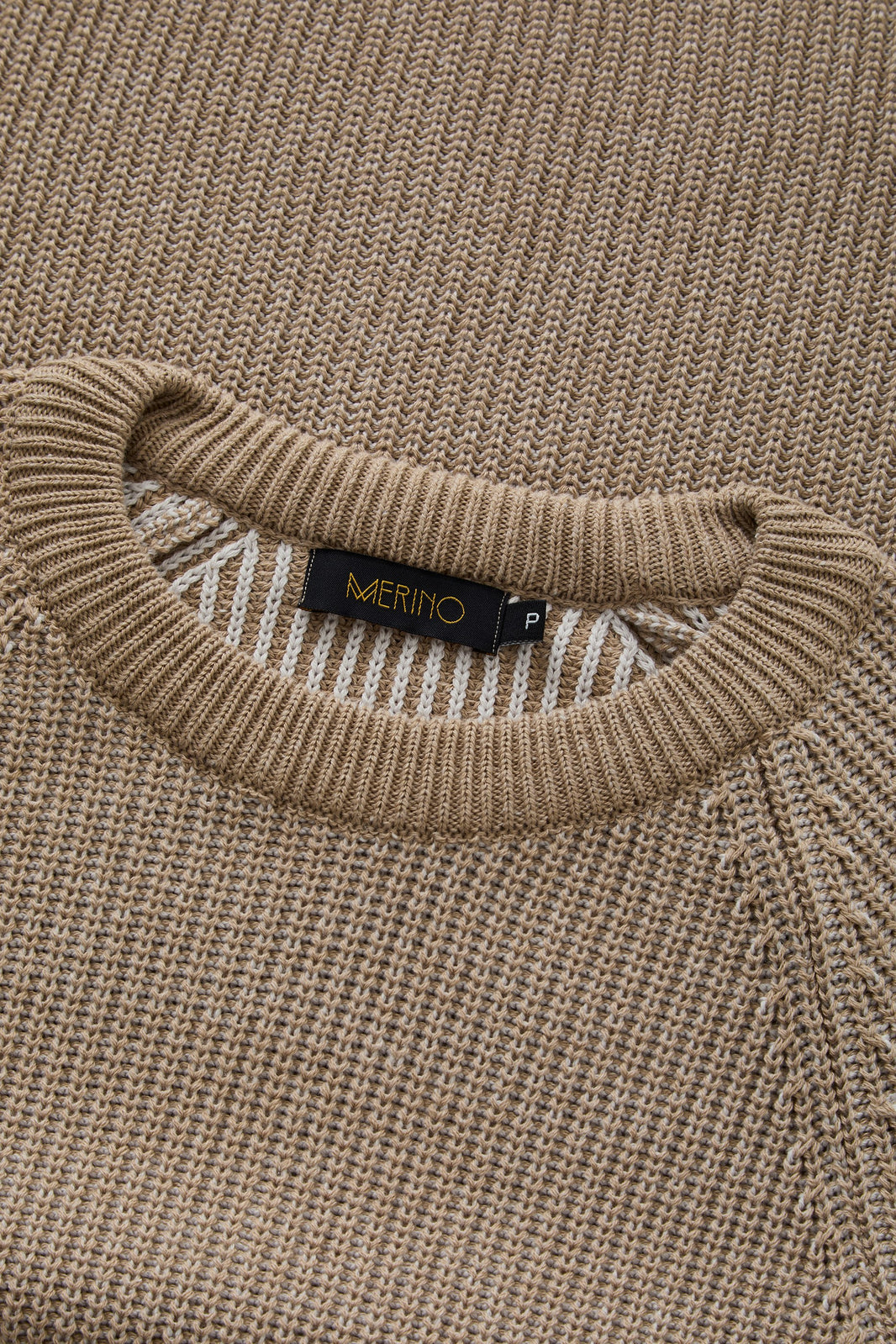 Suéter raglan bege
