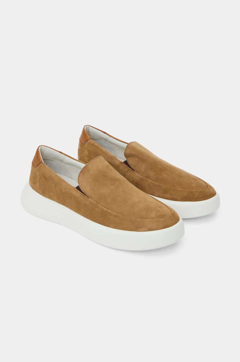 Tênis Slip On Caramelo