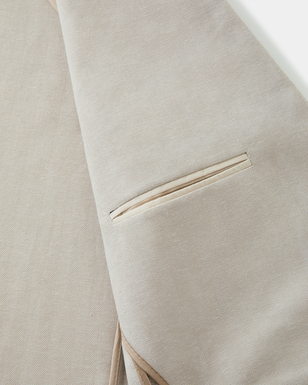 Costume  Banfi Vitale Barberis Bege