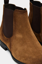 Bota Chelsea Camurça Marrom